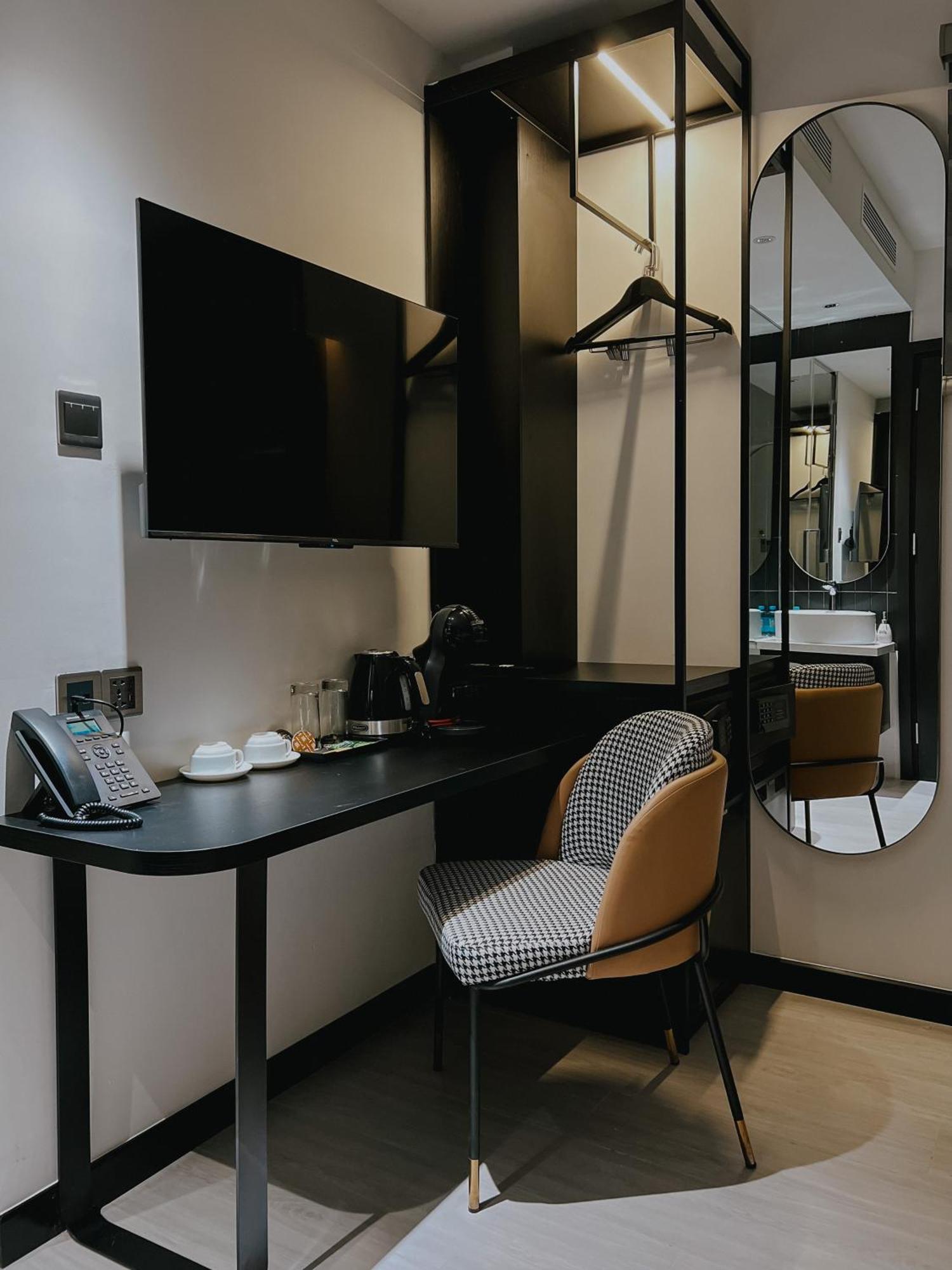 The Concept Hotel Hcmc- District 1 Ho Chi Minh City Exterior photo